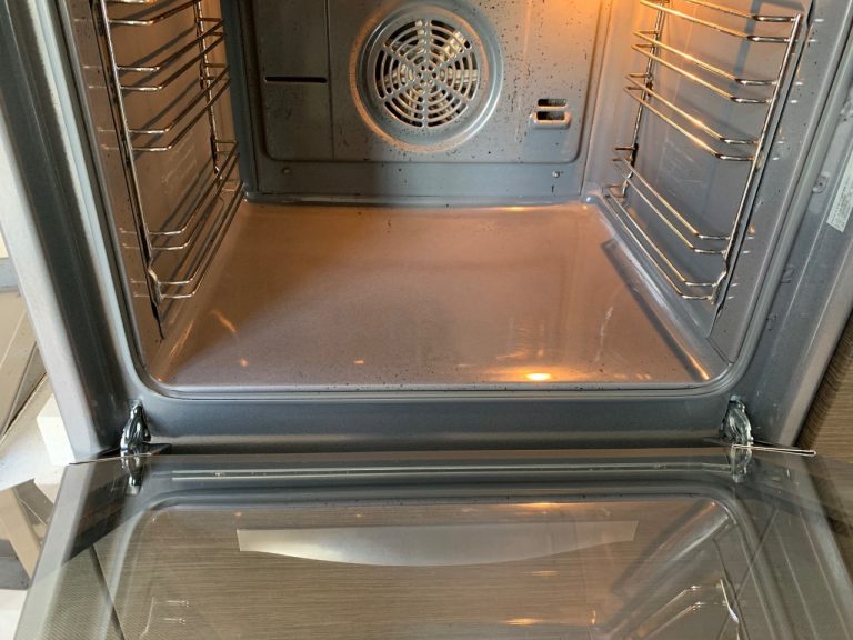 Como sacar la puerta de un horno Beko ¿Necesitas limpiar o reparar? 